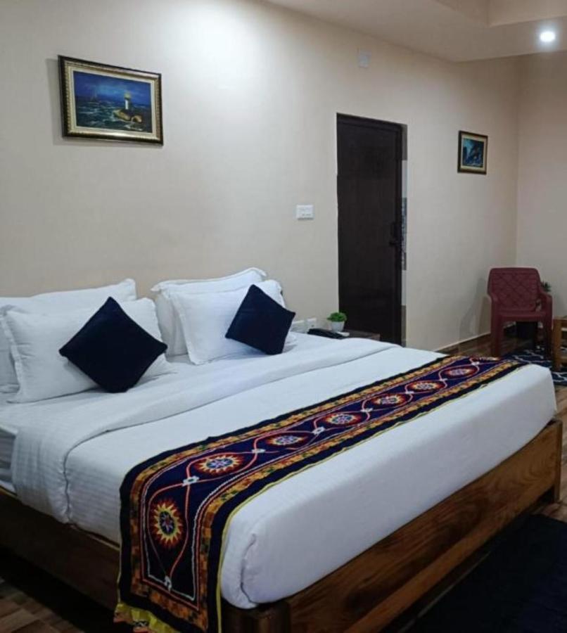 Goroomgo Silicon Residency Puri Near Sea Beach & Temple - Luxurious Room - Lift And Parking Facilities - Best Seller מראה חיצוני תמונה