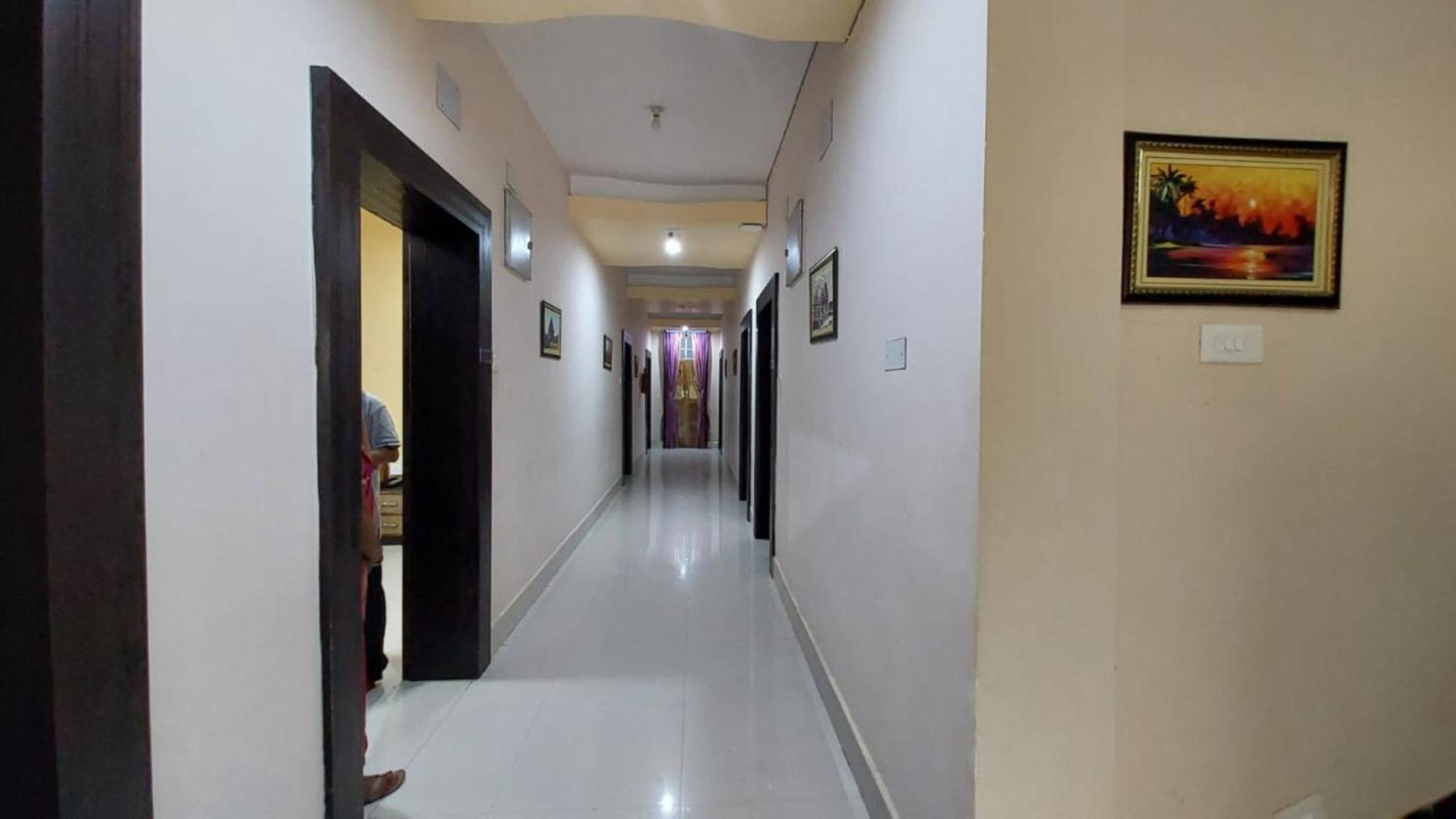 Goroomgo Silicon Residency Puri Near Sea Beach & Temple - Luxurious Room - Lift And Parking Facilities - Best Seller מראה חיצוני תמונה