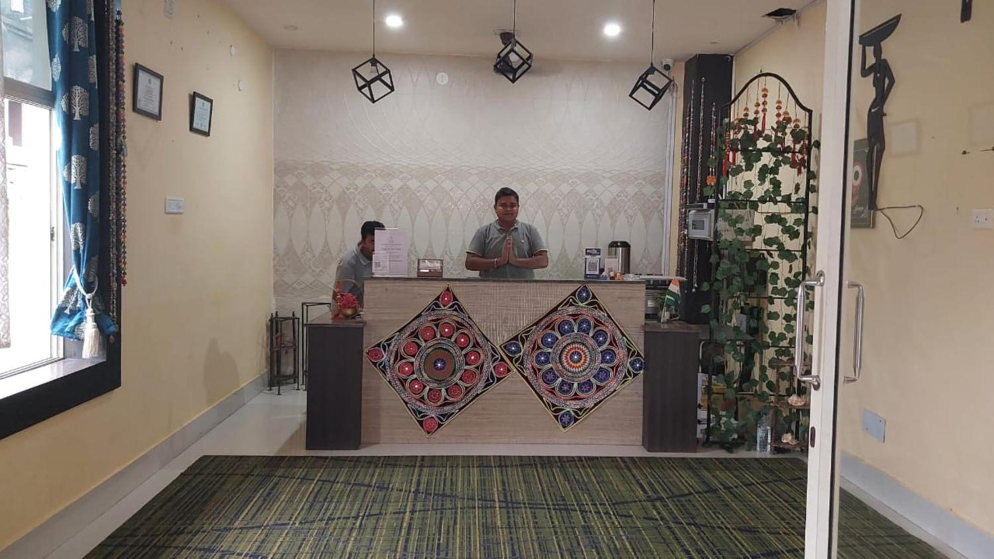 Goroomgo Silicon Residency Puri Near Sea Beach & Temple - Luxurious Room - Lift And Parking Facilities - Best Seller מראה חיצוני תמונה